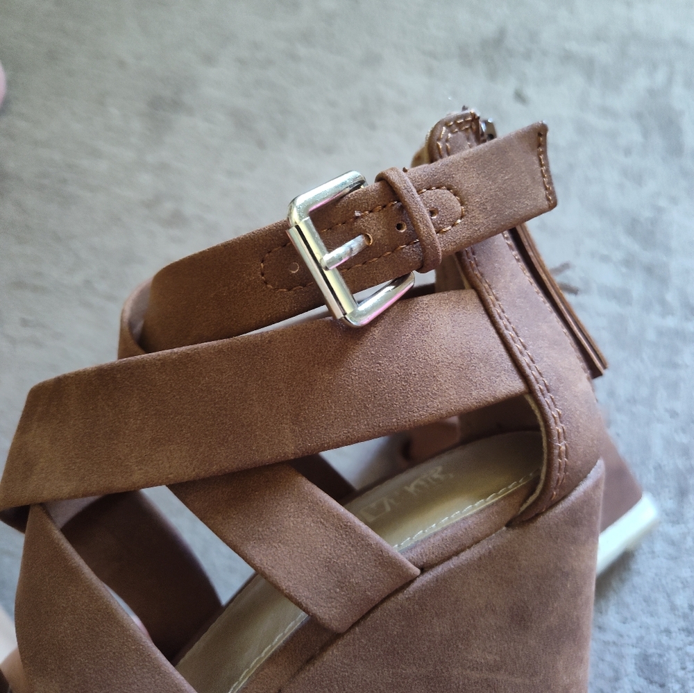 Espadrille Wedges / Sandals - Picture 7 of 11